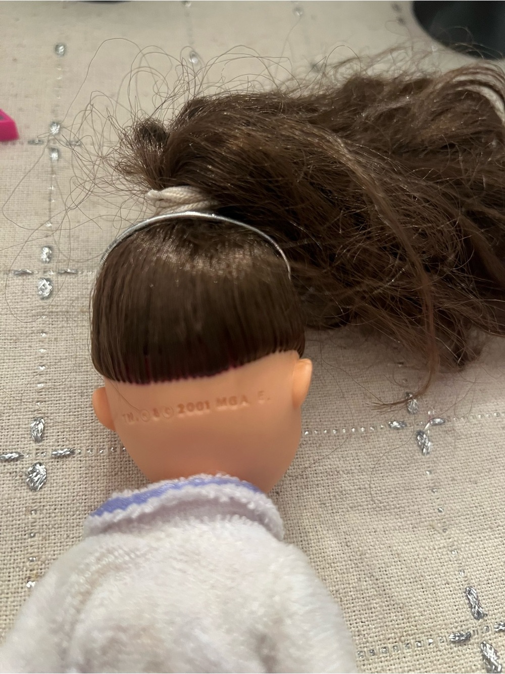 Bratz Dana Salon and Spa Doll and Accessories - Picture 14 of 15